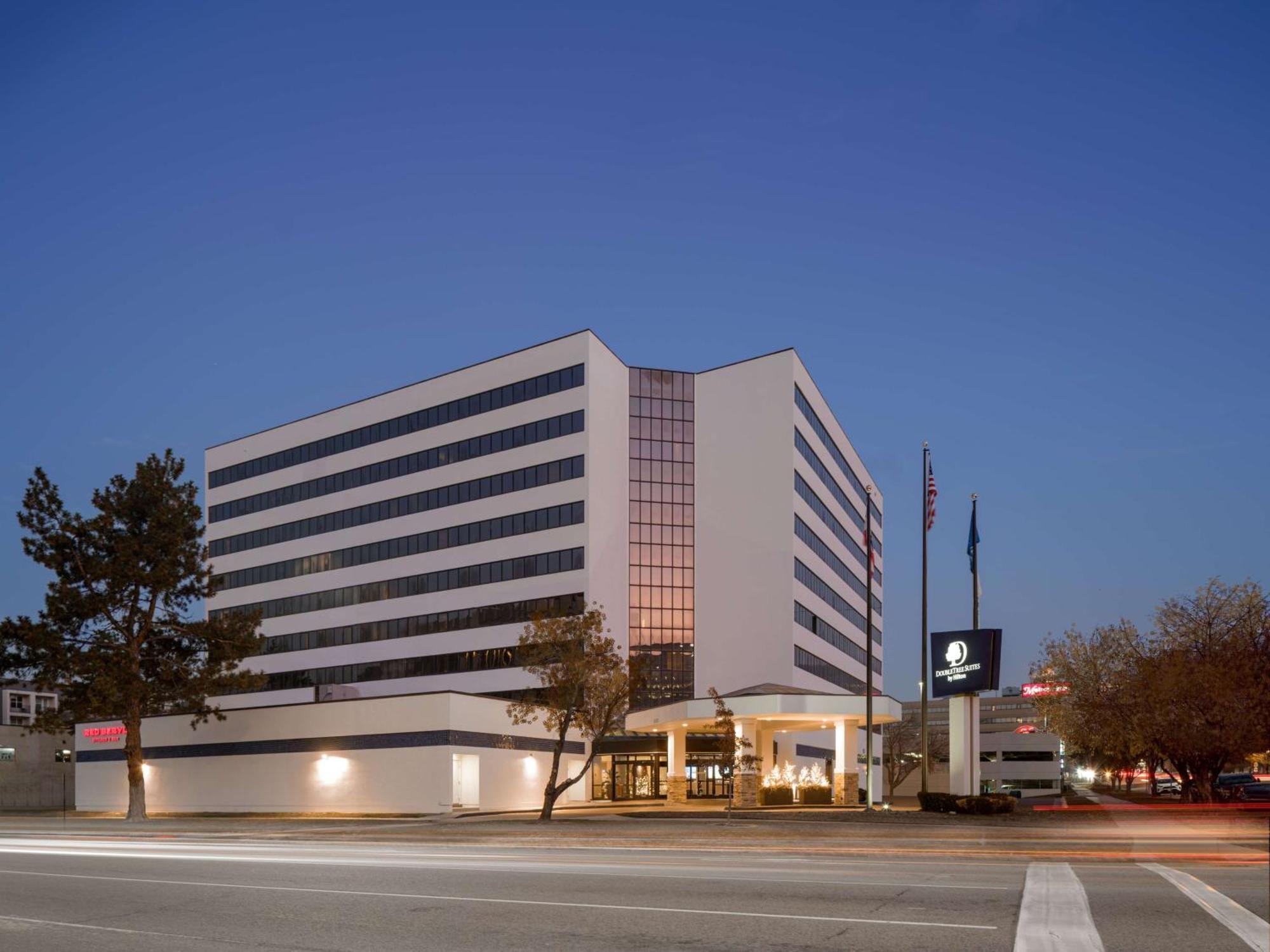 Doubletree Suites By Hilton Salt Lake City Exterior foto